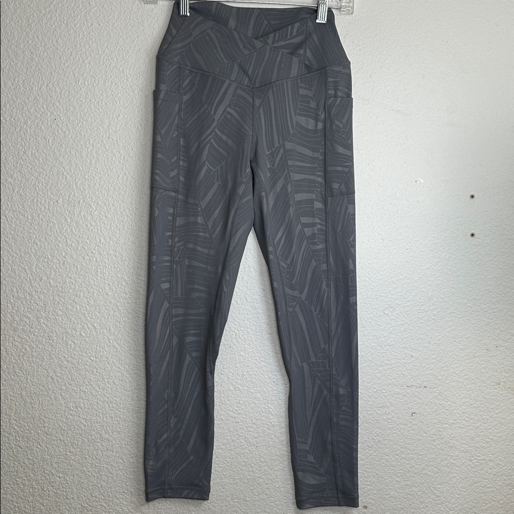 ZYIA Active Gray Leggings Waist Womens 6-8‎ Pockets Yoga Dance Gym